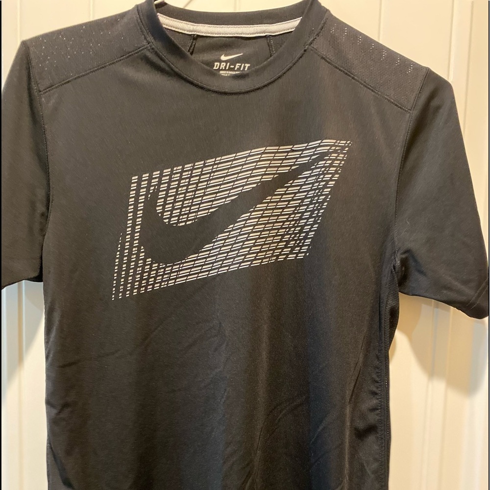 Dri fit Nike shirt